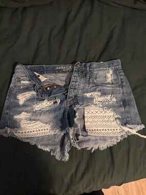 American Eagle Outfitters Distressed Blue Denim Shorts with Printed Patch